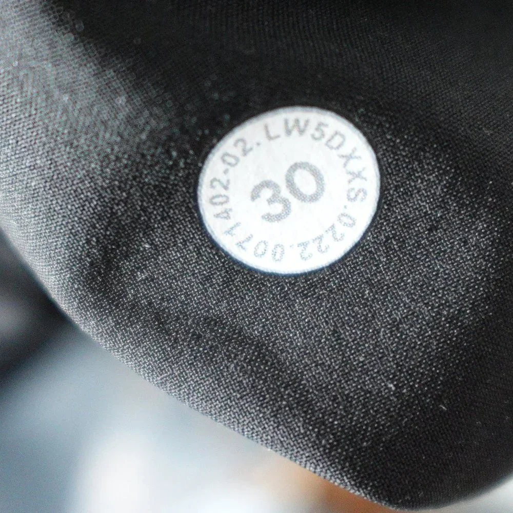 ❌SOLD ❌Lululemon City Sleek 5 Pocket Wide-Leg High Rise 7/8 Length Pant Black - Picture 12 of 13